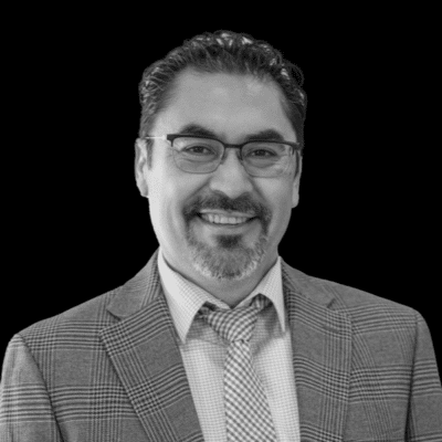 Carlos Vazquez headshot